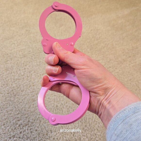 NIB Peerless Chain Link Handcuffs PINK Tactical LEO Police - Picture 5 of 8